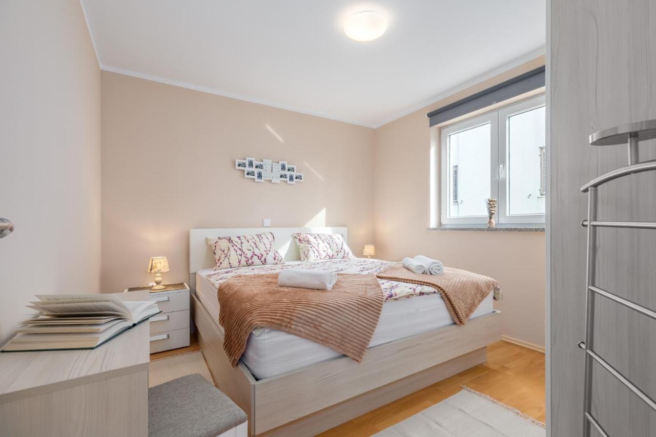 Apartment Andrea Πόρετς Εξωτερικό φωτογραφία